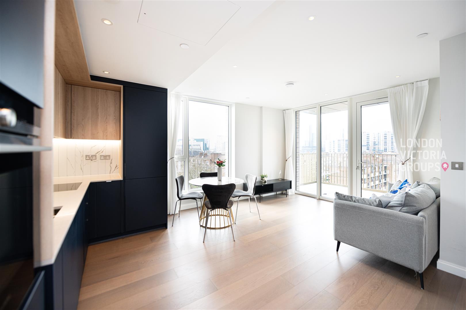 2 bed property in 281 Kennington Lane, London